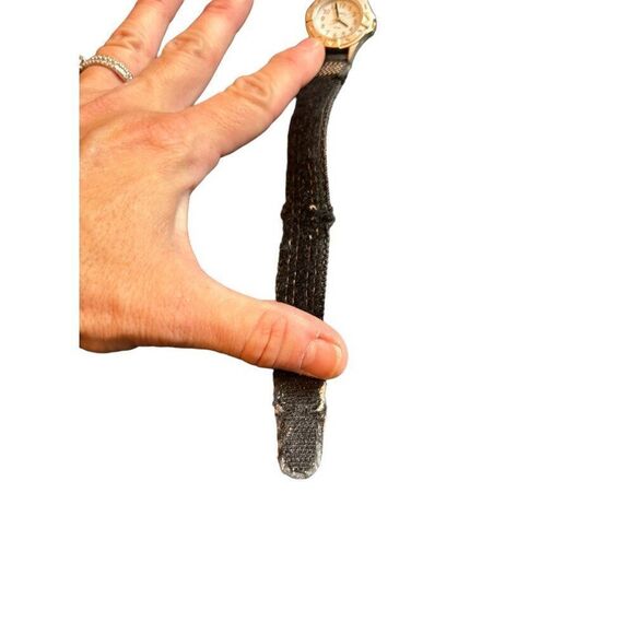 Timex Women's Analog Watch Black Strap White Dial WR 30M 25mm Case - Picture 5 of 9